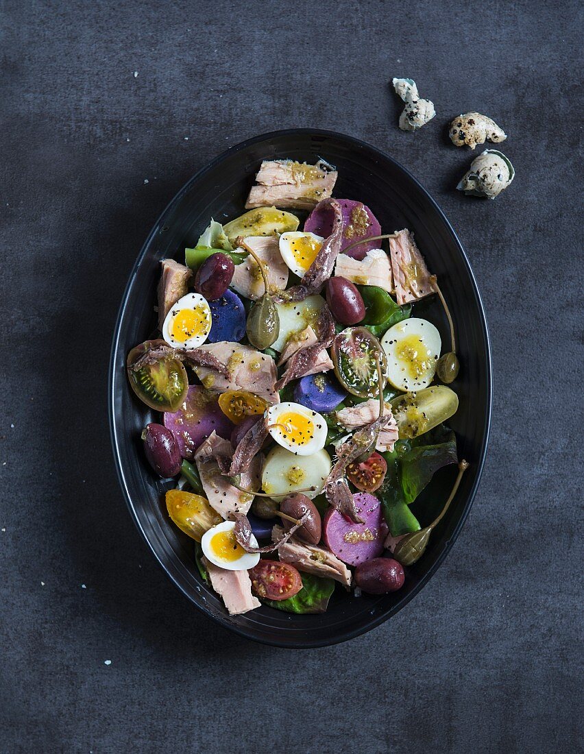 Salad nicoise, tuna, anchovy and quail egg