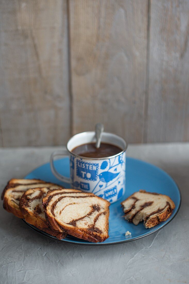 Cinnamon, almond and chocolate babka with coffee