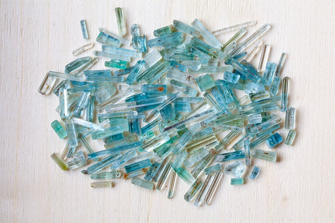 Aquamarine columnar crystals