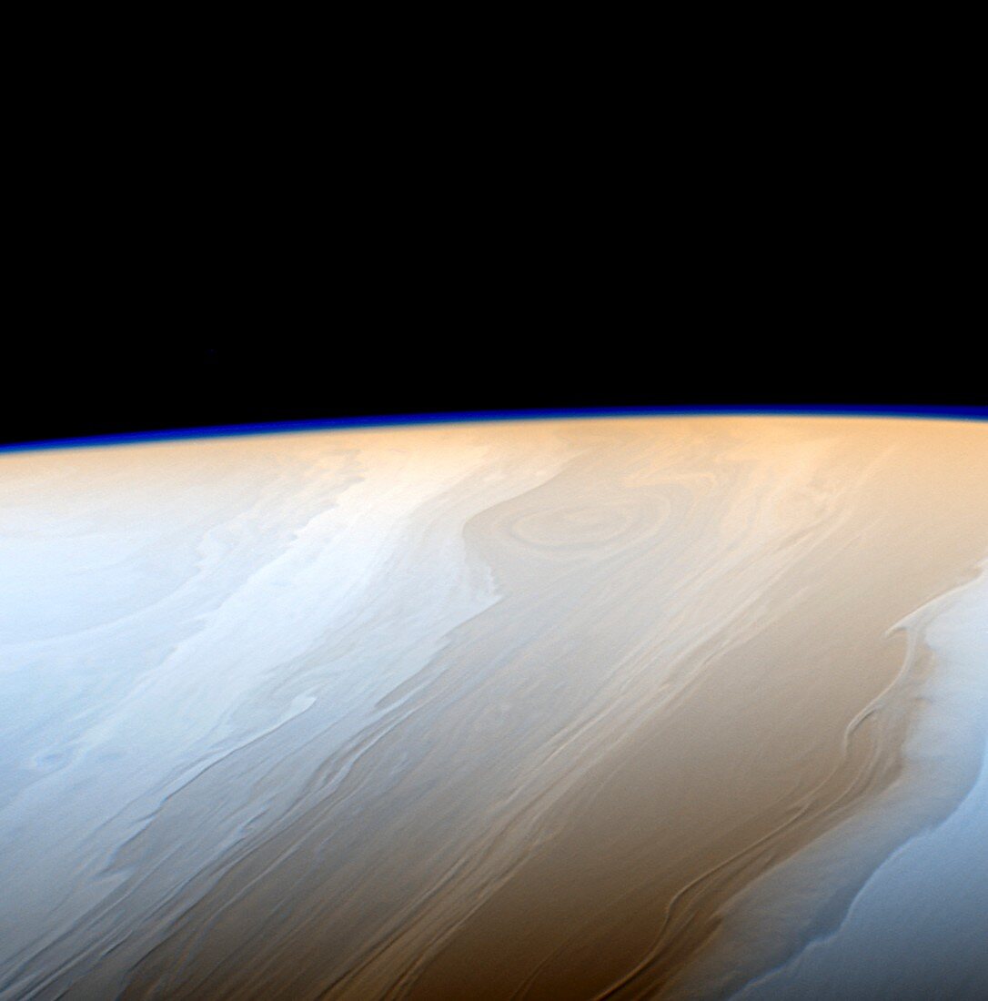 Clouds on Saturn, Cassini image