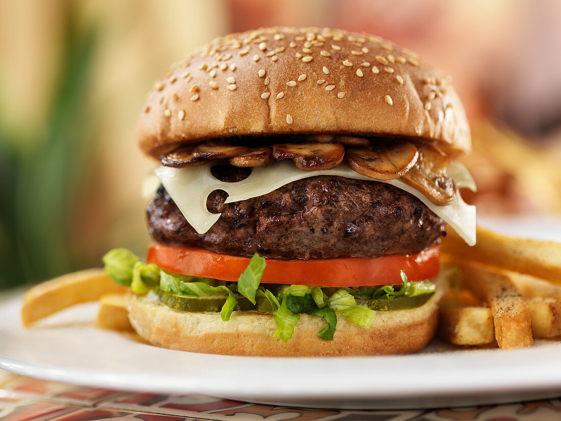 Burger with Emmentaler and Mushrooms