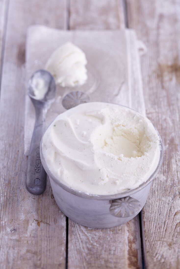 Woodruff and mascarpone ice cream