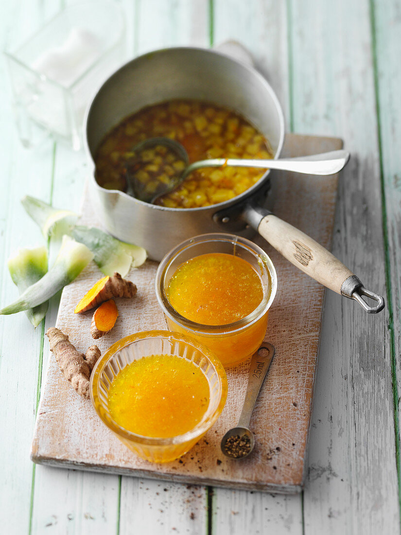 Pineapple jam with turmeric and ginger
