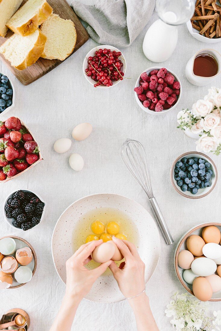 How to make bread pudding with berries