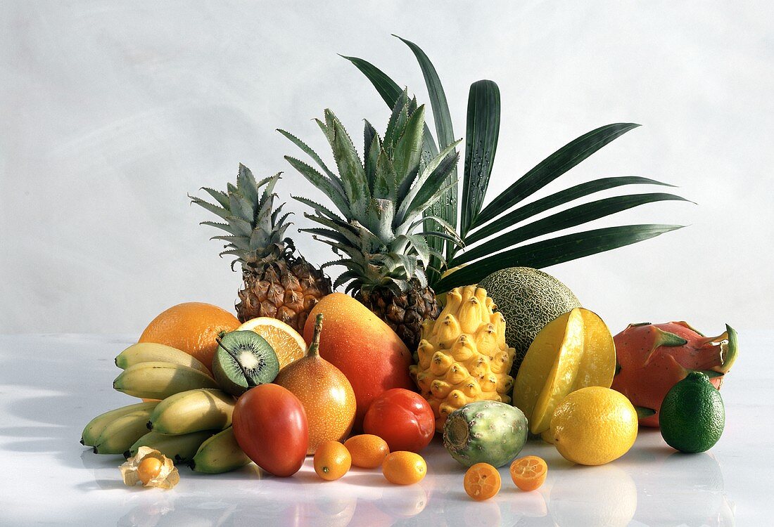 Exotische Früchte – Bilder kaufen – 127217 StockFood