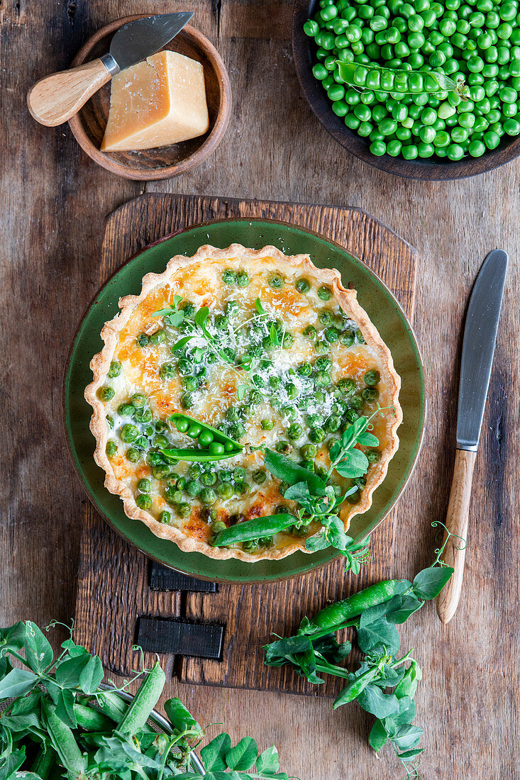 Erbsentarte mit Parmesan