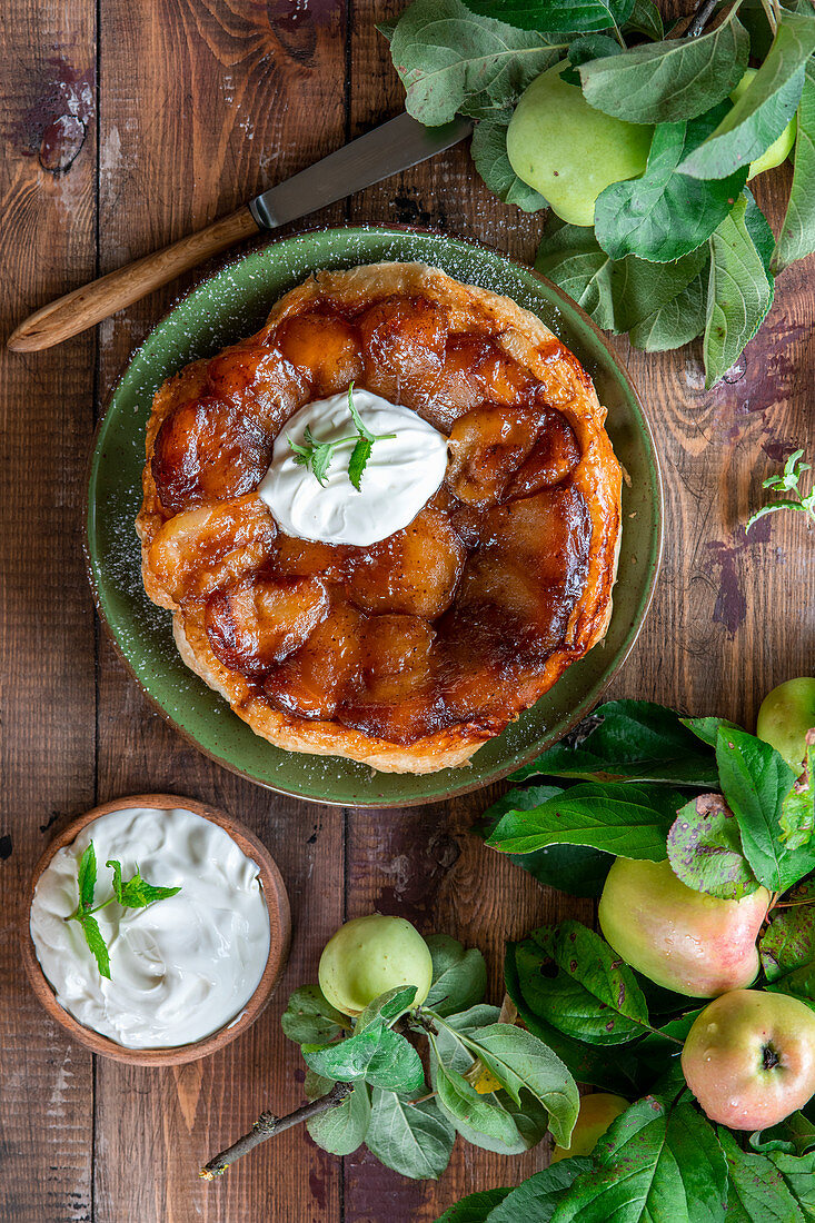 Apple tart tatin