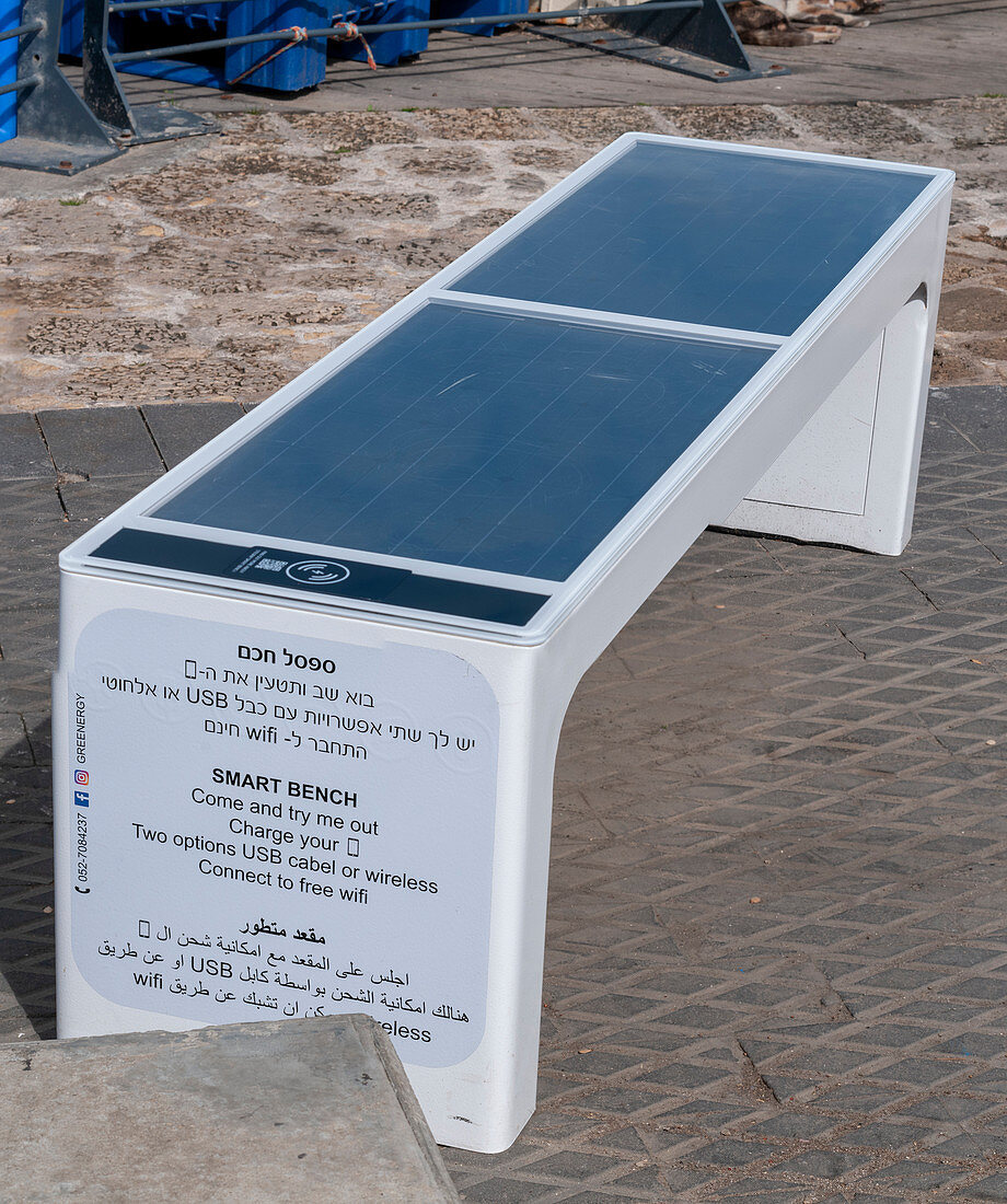 Solar smartphone charging bench