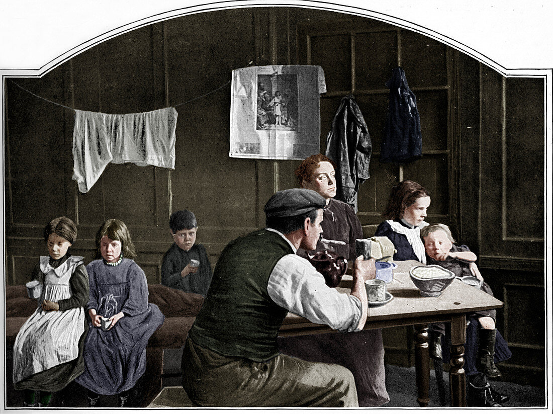 Old room in Slumland, London, c1900 (1901)