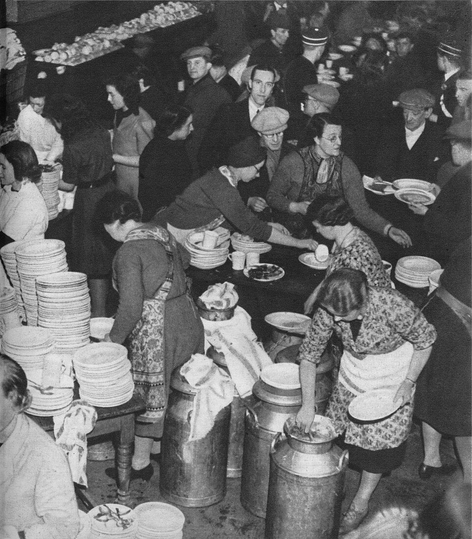 Clydeside Feeds Its Homeless, 1941