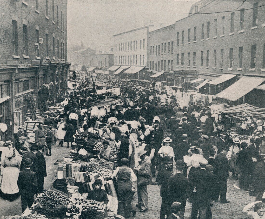 Petticoat Lane Market, 1901