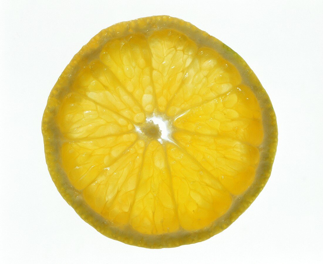 Scheibe einer Mandarine (quer aufgeschnitten)