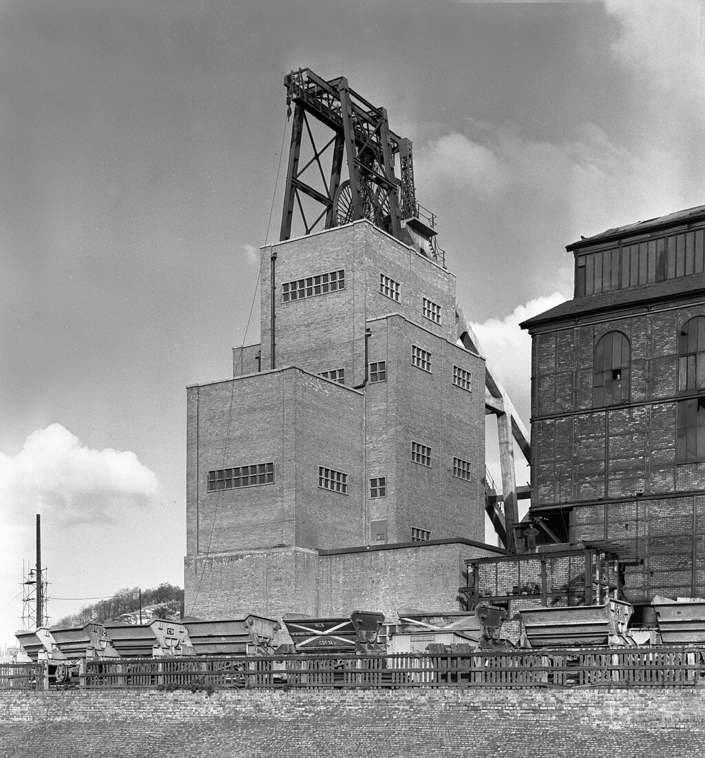 The heapstead at Kadeby Colliery, South Yorkshire, 1956