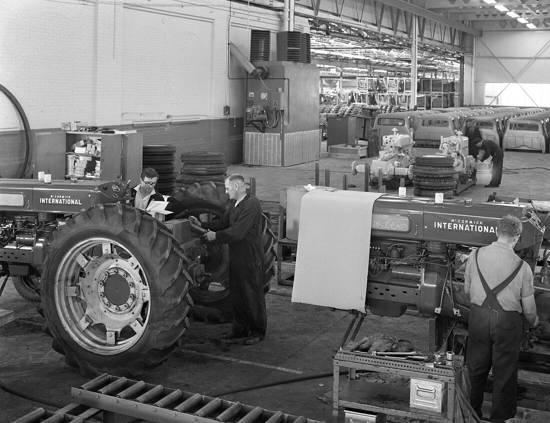 International Harvester tractor factory, 1966