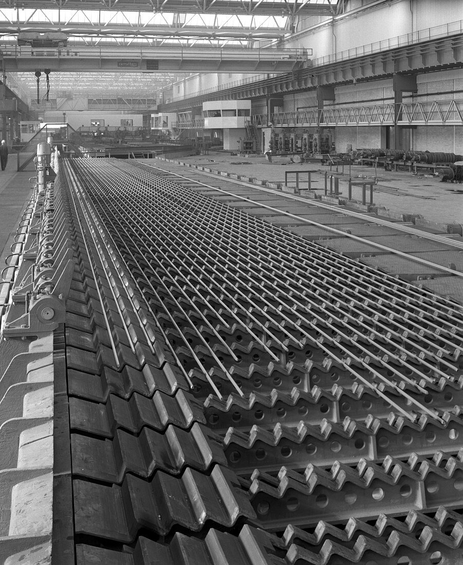 The bar mill cooling beds at the Brightside Foundry, 1964