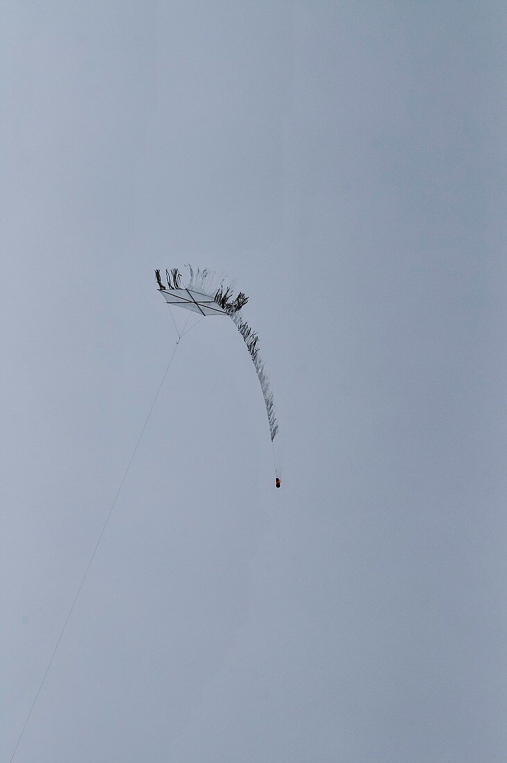Kite with firebomb