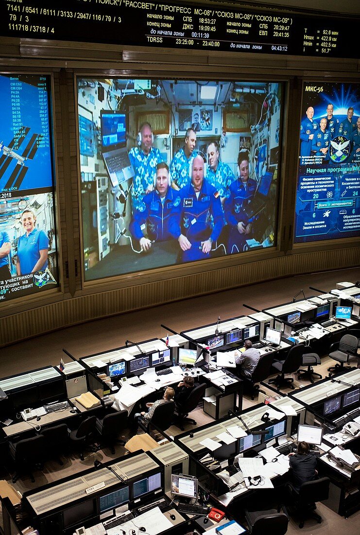 Control room and ISS astronauts, June 2018