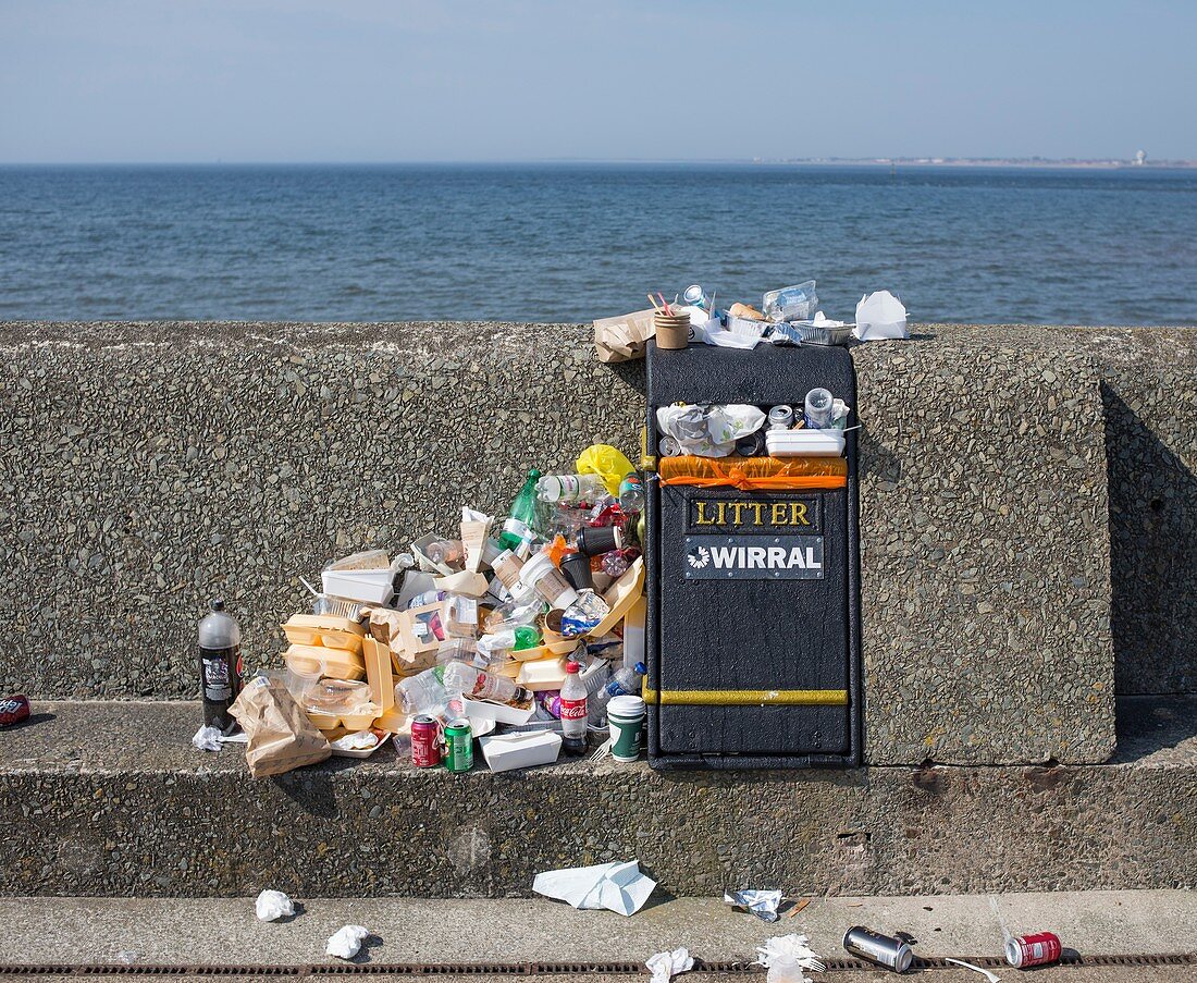 Litter next to sea, New Brighton, UK
