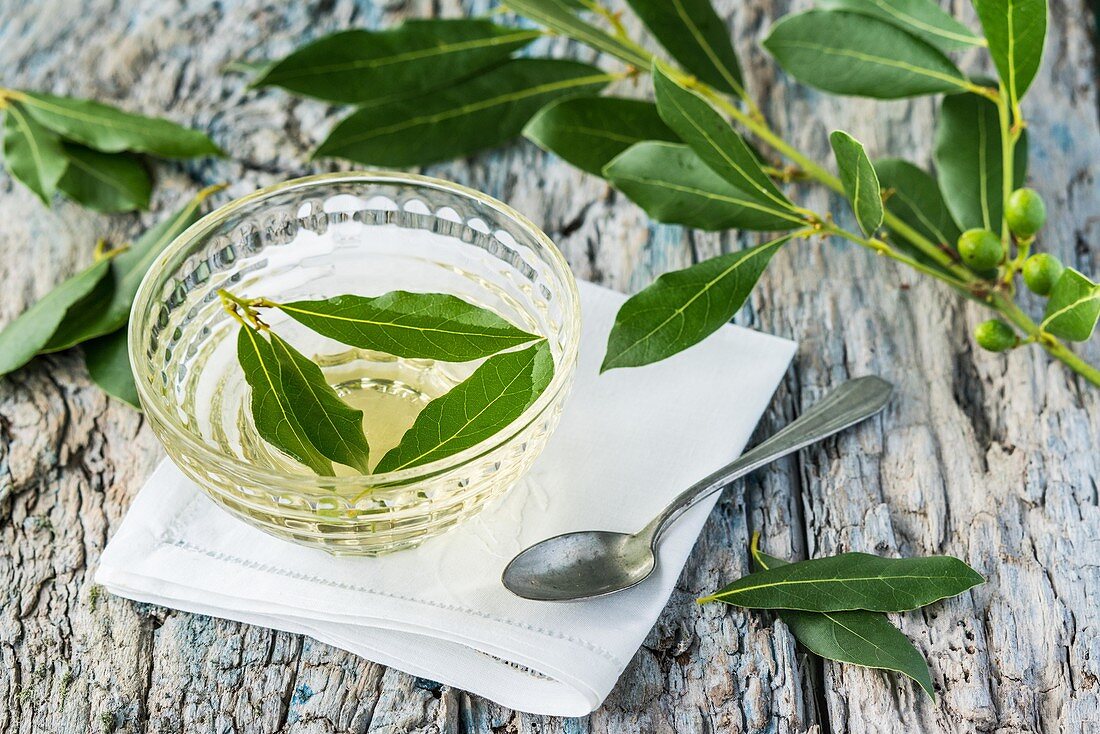 Laurel herbal tea