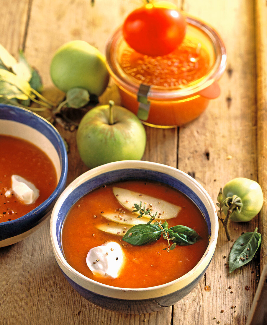 Cream of tomato and apple soup