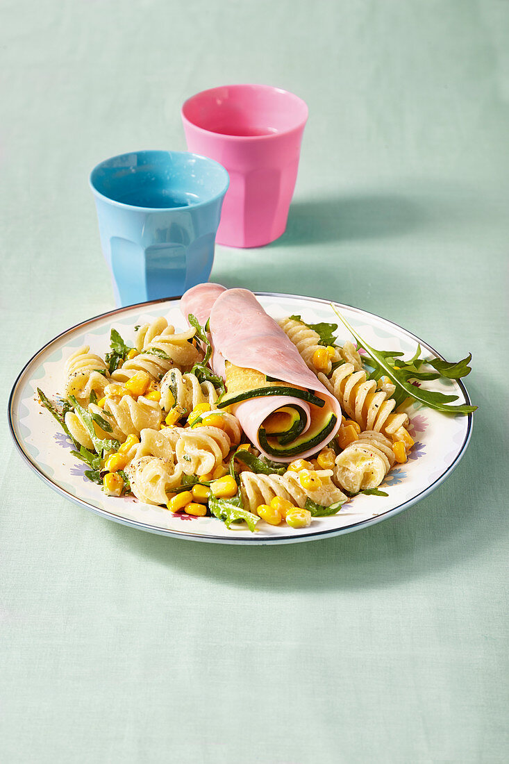 Spirelli and corn salad with ham rolls