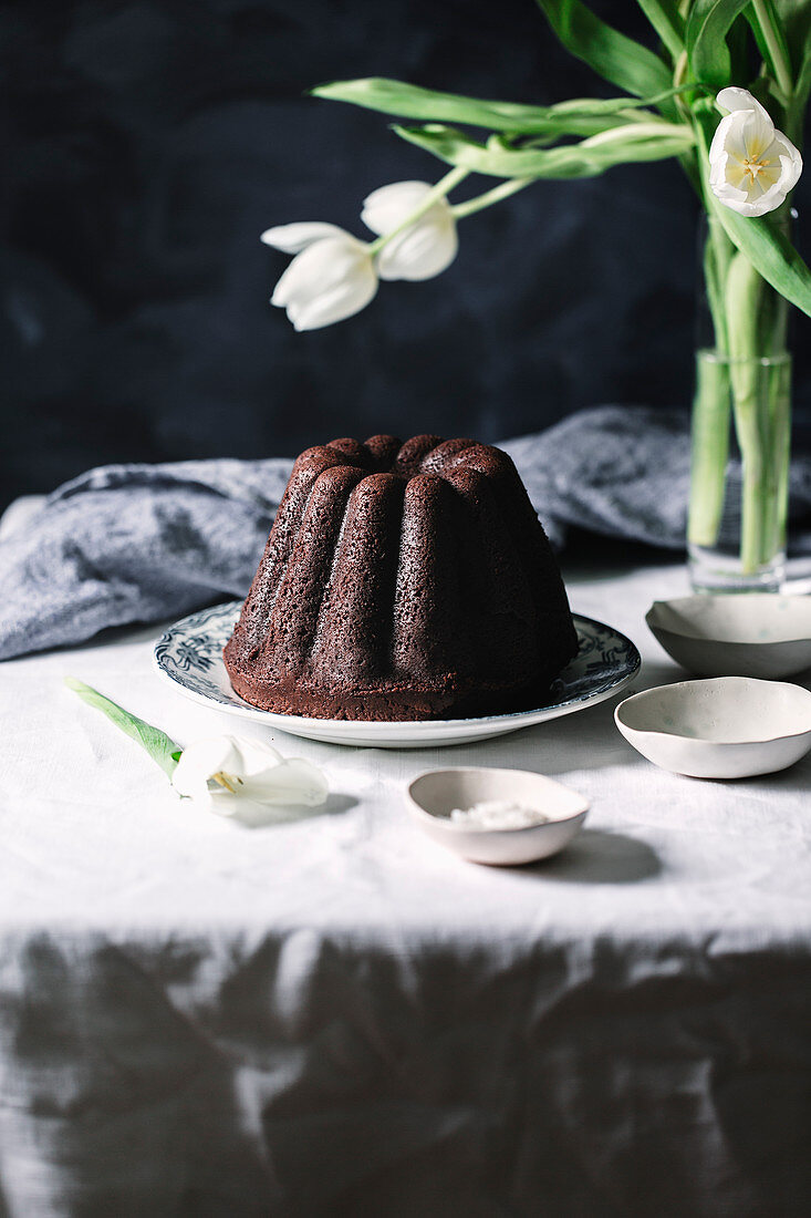 Tasty chocolate cake on table