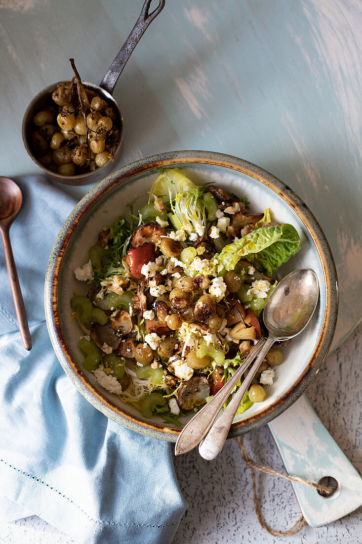 Waldorf sald with roasted grapes