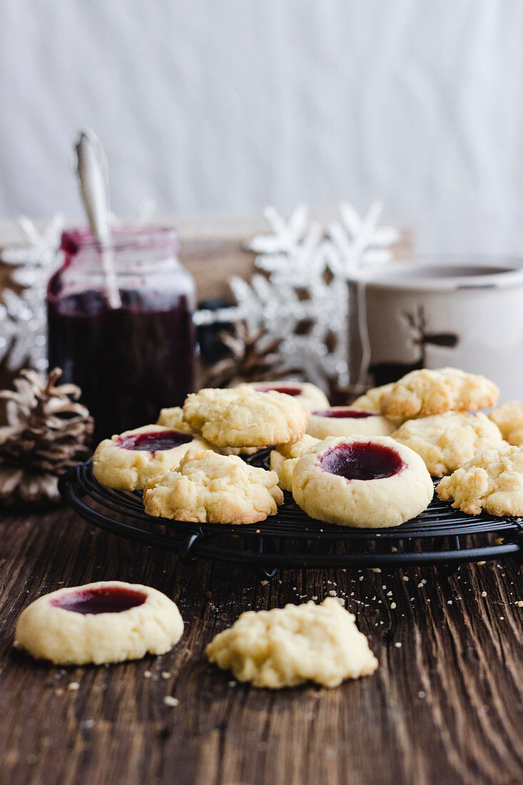 Butter biscuits with jam