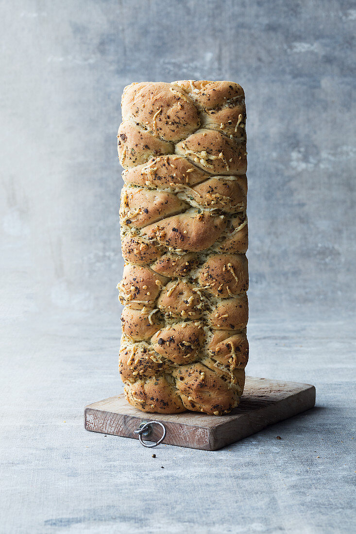 Knoblauch-Zupfbrot mit Käse