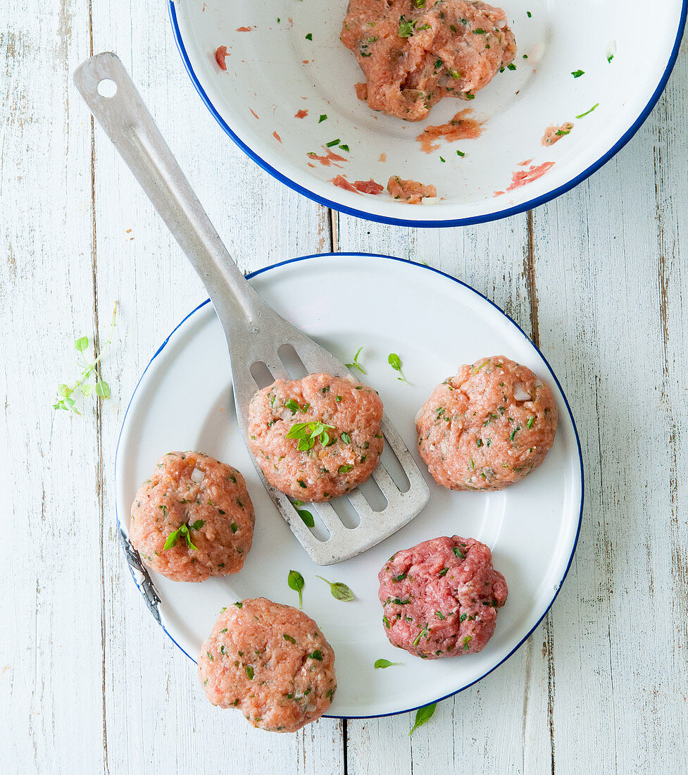 Raw meatballs with herbs