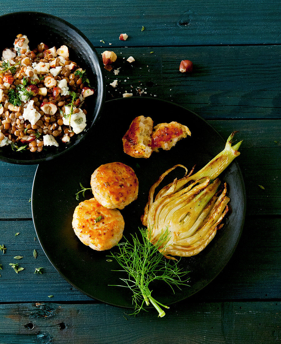 Vegan fritters with grilled fennel and a lentil salad