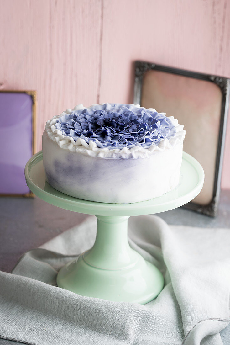 A blue-and-white ruffle cake
