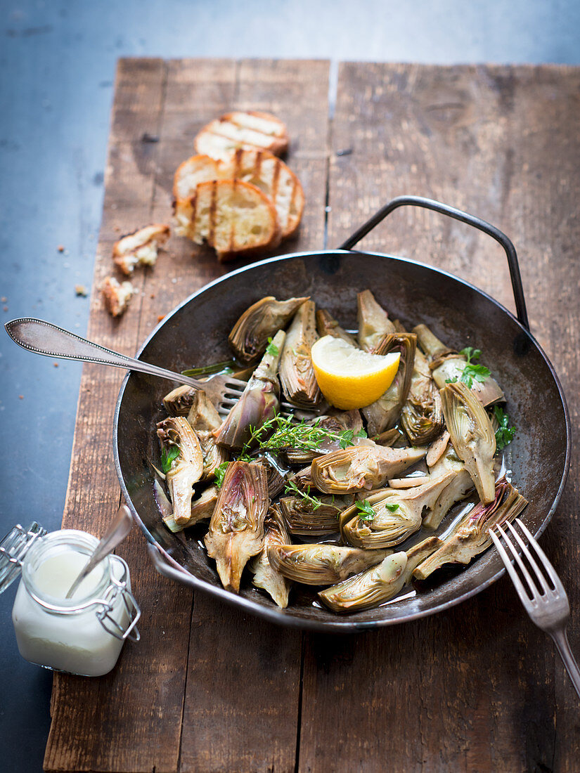 Fried artichokes with herbs and lemon