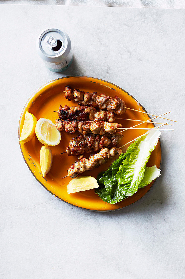 Spiced chicken skewers with lemon