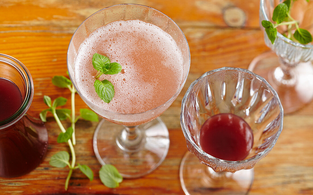 Prosecco and homemade fig syrup with pomegranate and mint