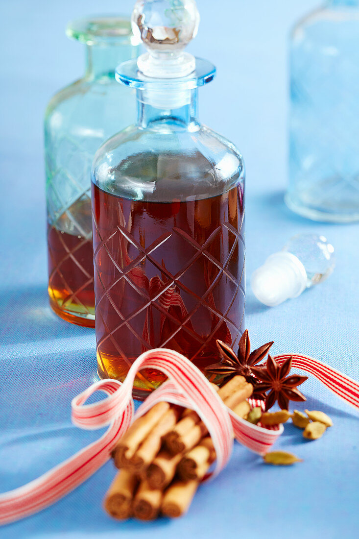 Homemade East Frisian winter liqueur with star anise, cinnamon, corn schnapps and rock sugar