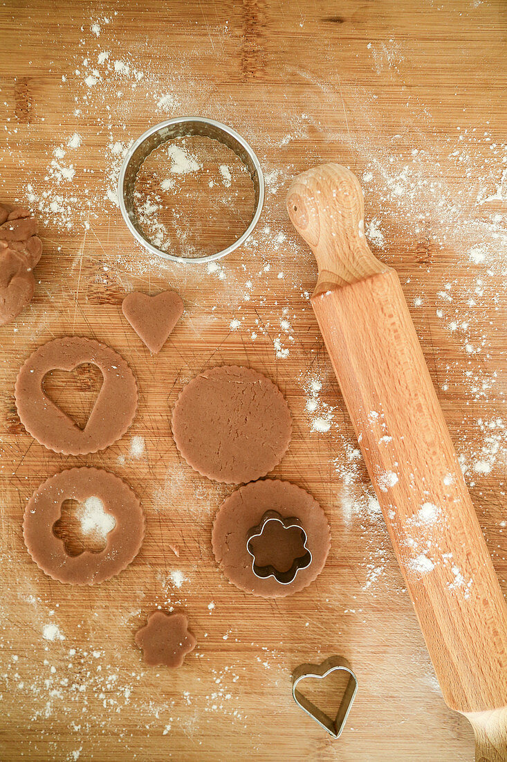 Biscuits in preparation with cocoa shortbread