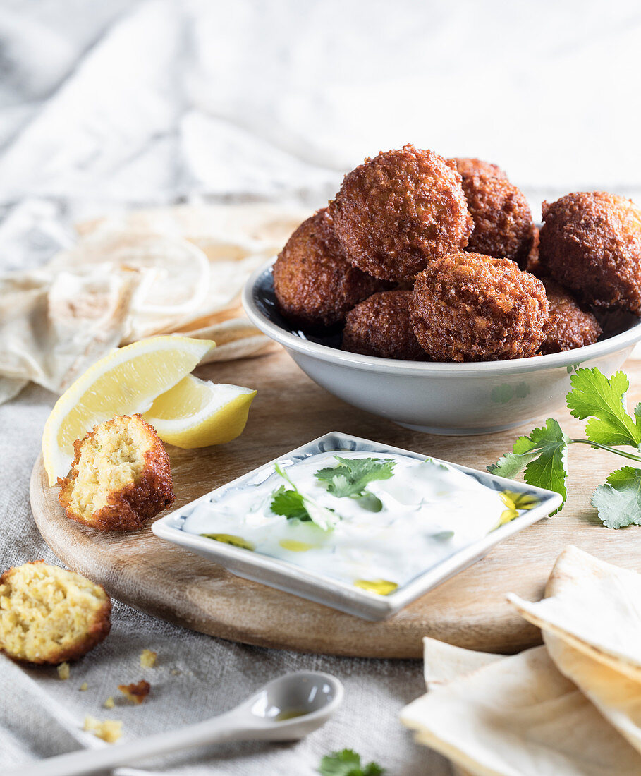 Falafel with yoghurt and coriander