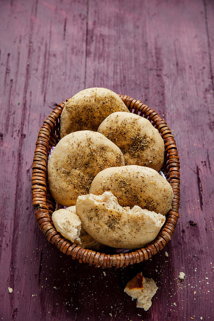 Kleine Fladenbrote mit Zaatar