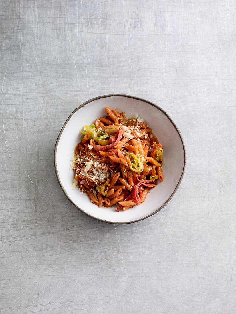 Salami and vegetable pasta (one pot pasta)