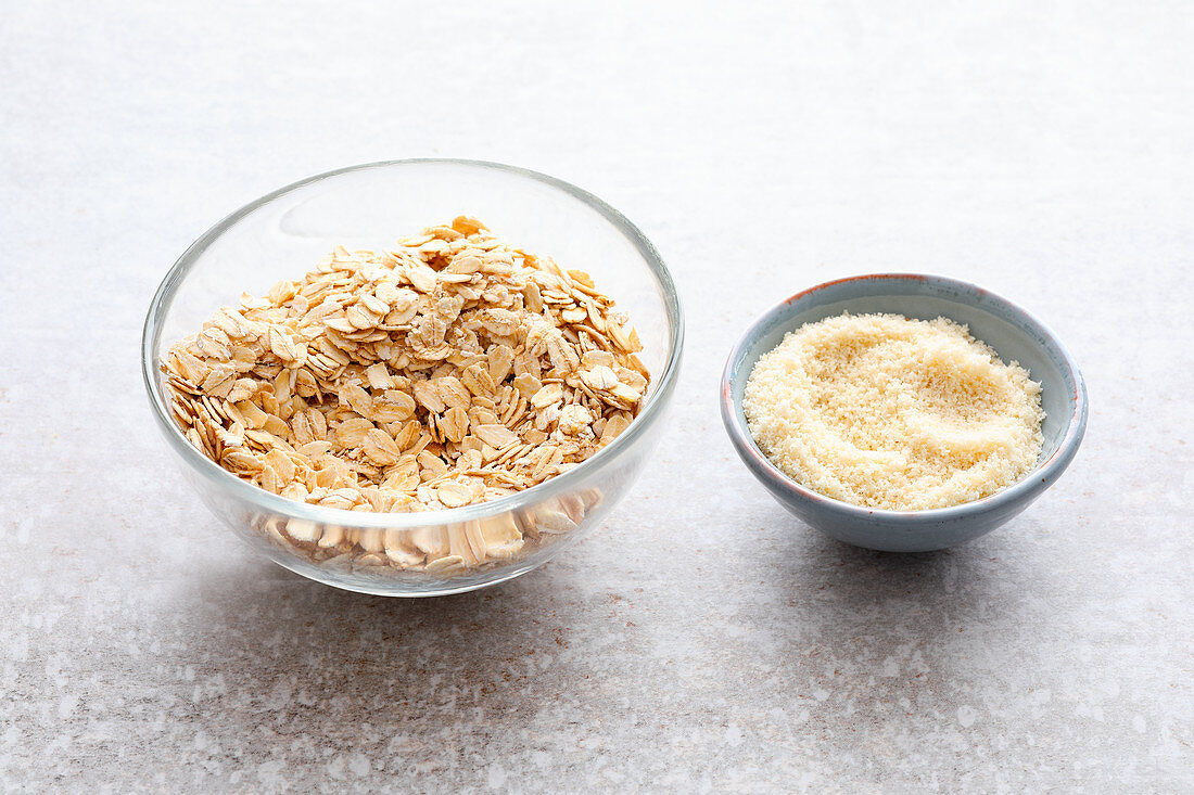 Oats and almonds