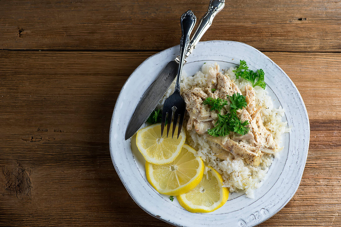 Chicken with lemon and rice