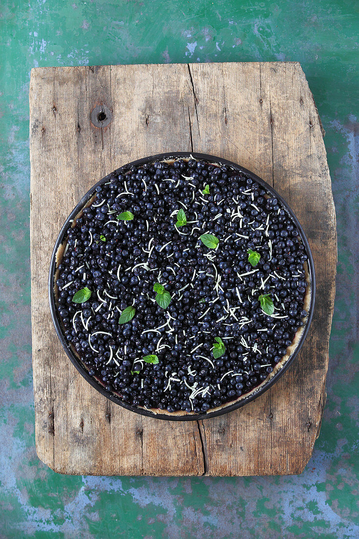 Szechuan pepper cake with blueberries