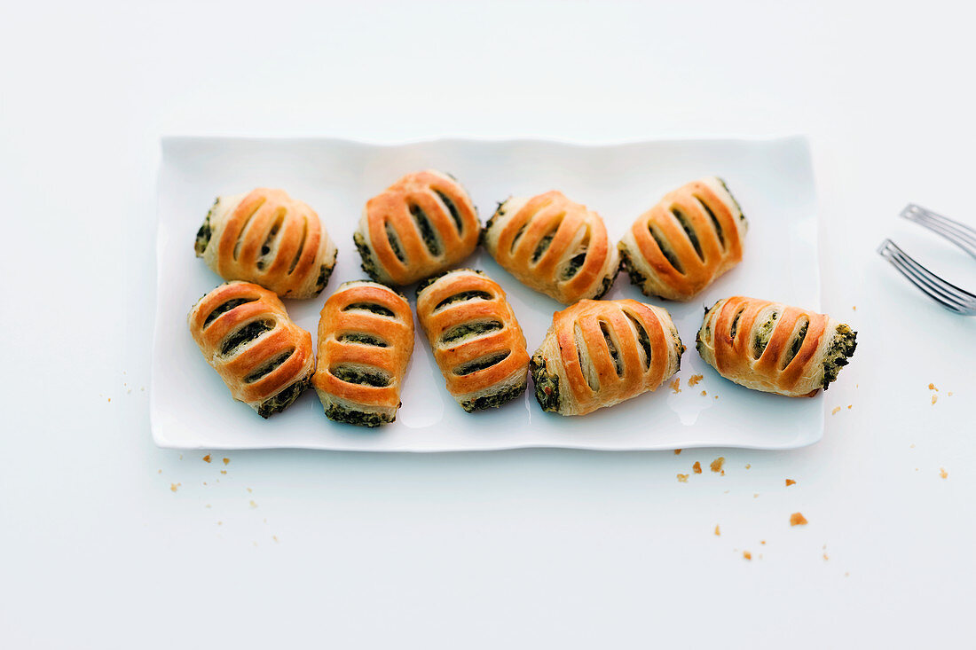 Spinach and ricotta pastries