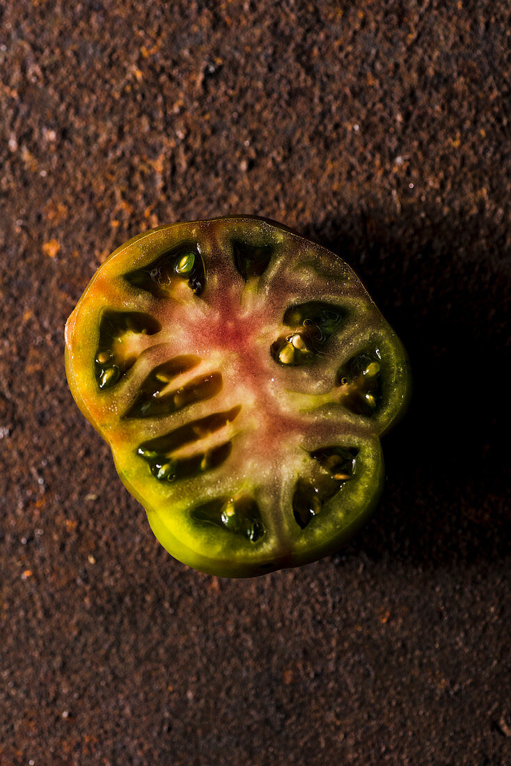 Geschnittene Kumato-Tomate