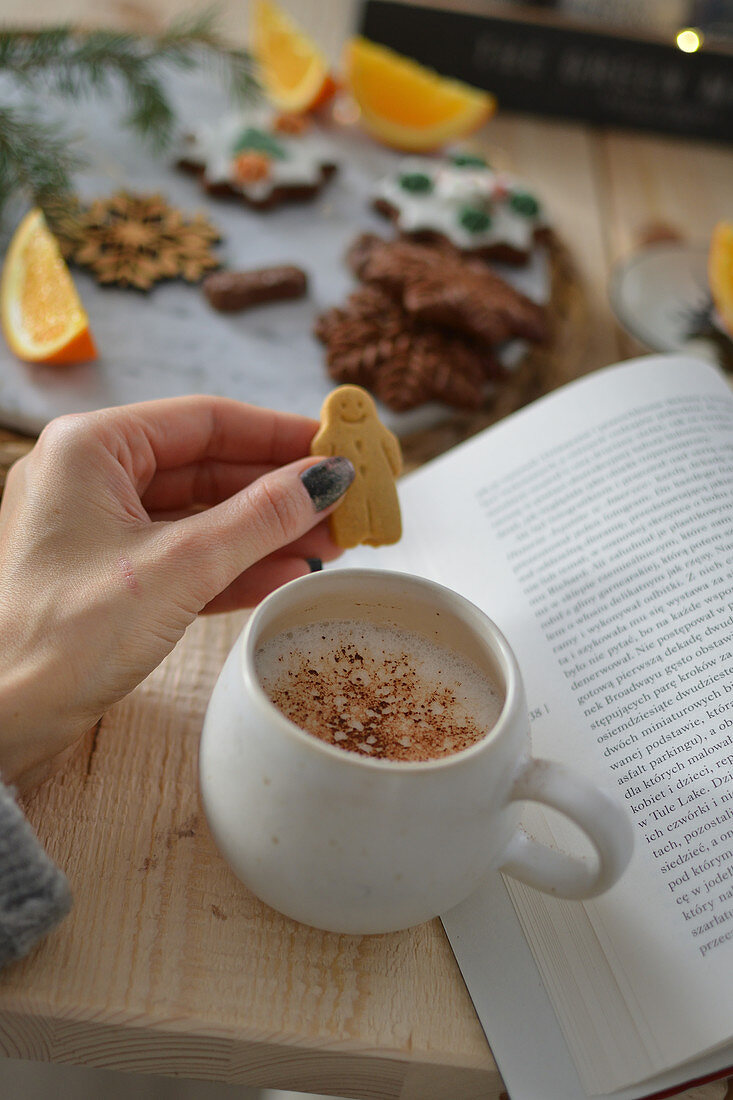 Coffee and gingerbread man