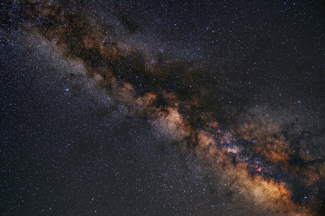 The Great Rift in the Milky Way