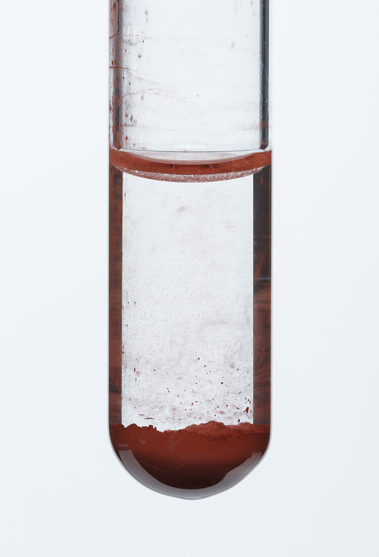 Iron (III) oxide in water