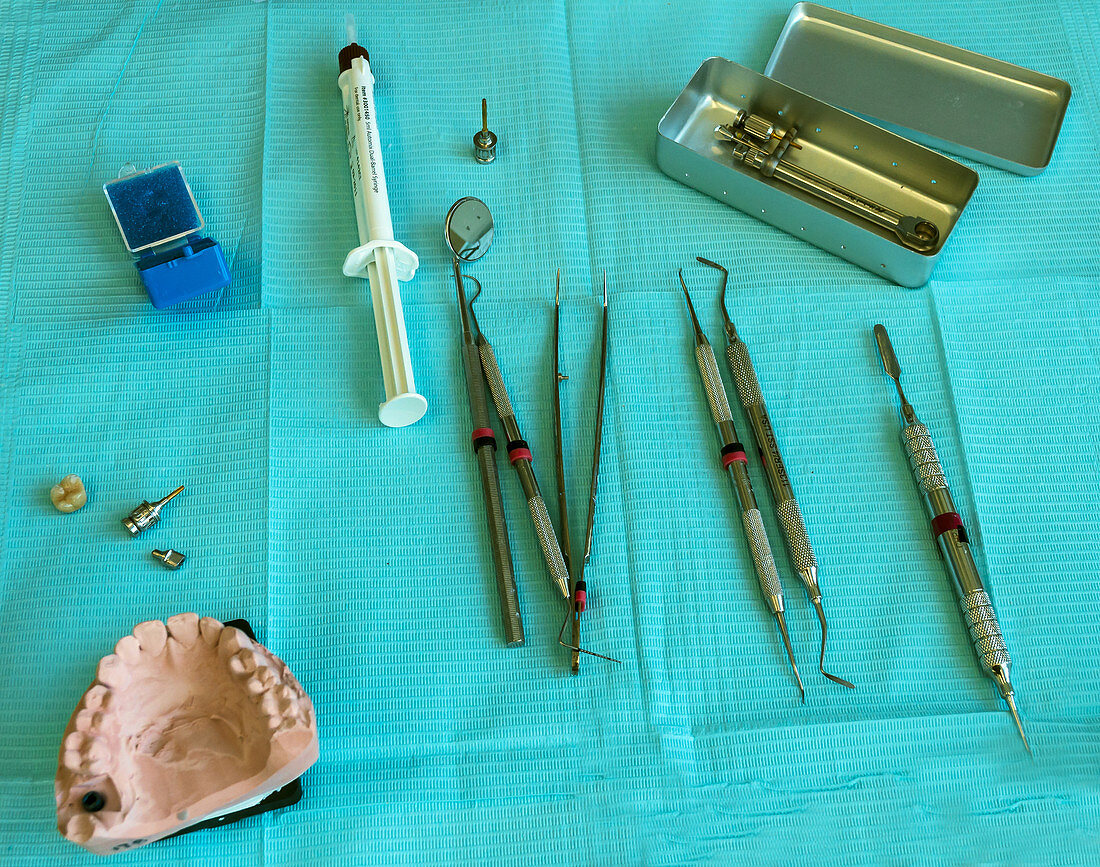 Implant Kit and Tools, Dental