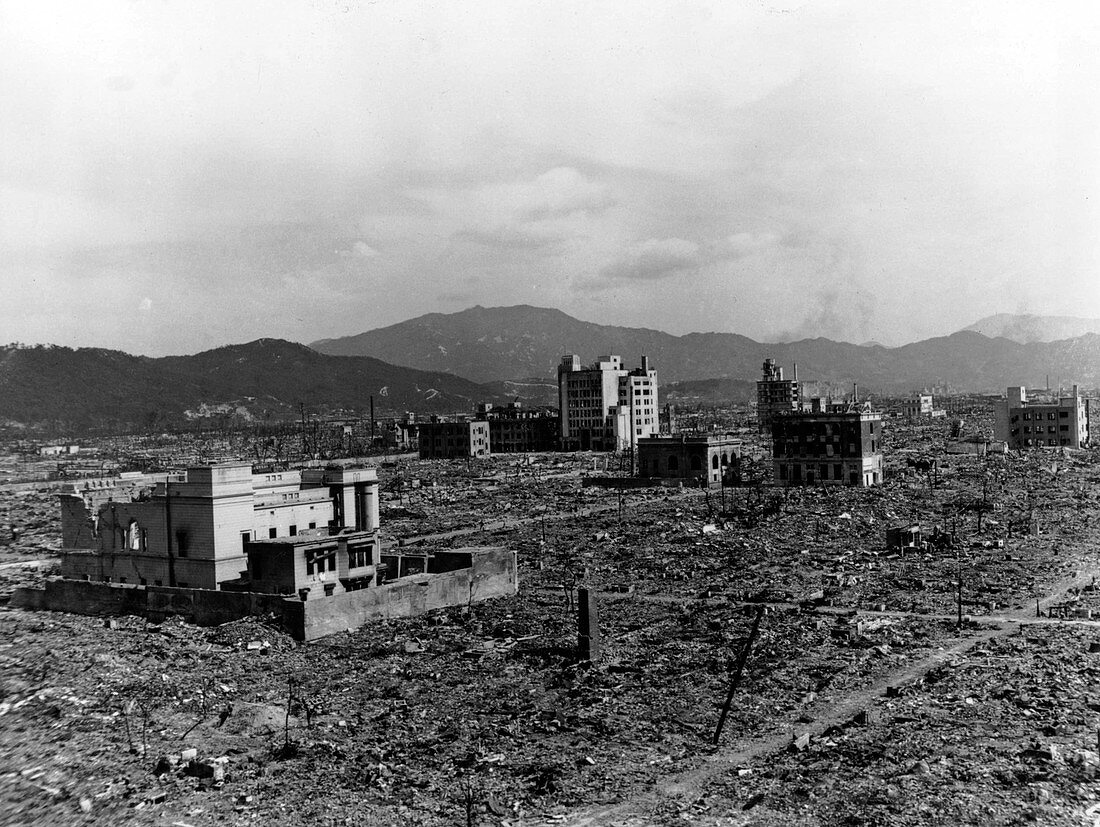 WWII, Nagasaki, Aftermath of Atomic Bomb, 1945